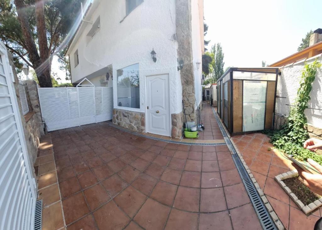 Casa Pinares Ξενοδοχείο Μόστολες Εξωτερικό φωτογραφία